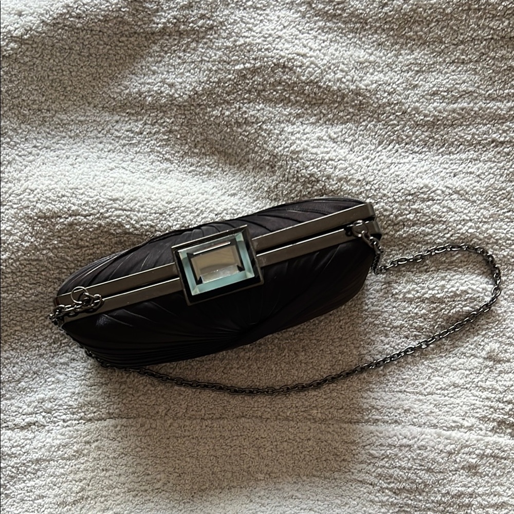 VINTAGE - Black Sondra Roberts Clutch - Picture 3 of 11